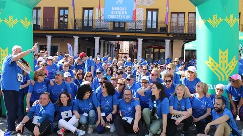 V Marcha Solidaria por el Autismo en Tordesillas (05/14) | Valladolid Plural
