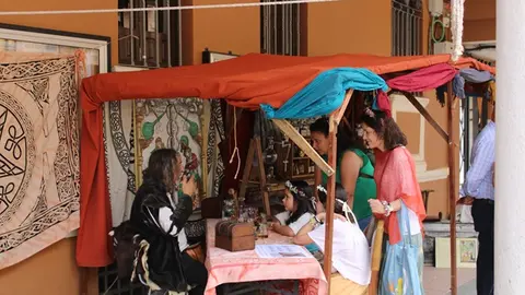 Inauguración del Mercado Comarcal y Feria Agroalimentaria de Villalón de Campos (12/16) | Valladolid Plural