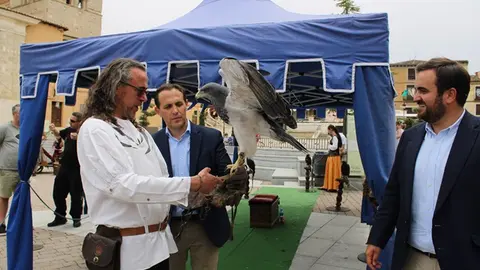 Inauguración del Mercado Comarcal y Feria Agroalimentaria de Villalón de Campos (13/16) | Valladolid Plural