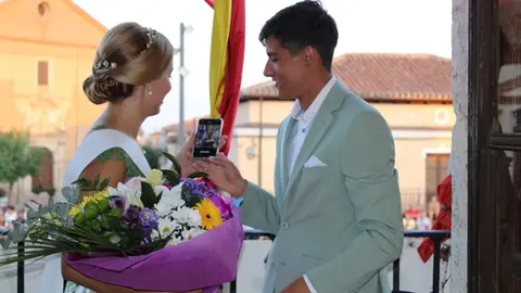 Desfile de peñas y pregón de las Fiestas de los Novillos de La Seca (14/17) | Valladolid Plural