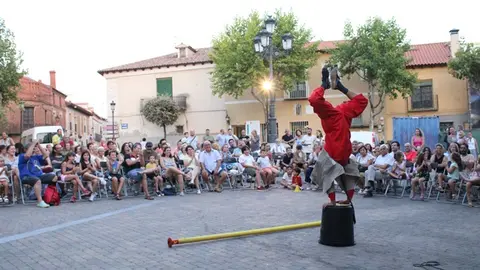 Festival de Teatro 'El arte está en la calle' de Cigales 2024 (05/12) | Valladolid Plural