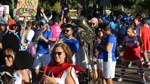 Desfile de disfraces y pregón de las Fiestas de Cabezón de Pisuerga (10/16) | Valladolid Plural