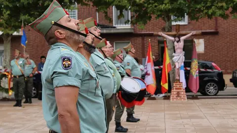 Desfile de los Antiguos Legionarios y comida popular en el Día de los Mayores de Santovenia (03/14) | Valladolid Plural