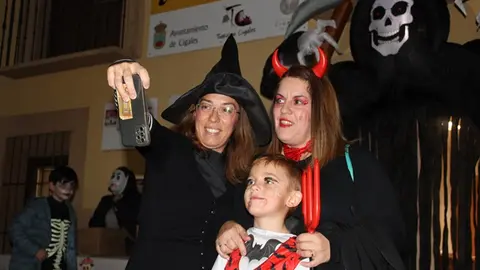 Pasacalles del Terror y Ruta del Miedo en la Noche de Halloween de Cigales (03/15) | Valladolid Plural