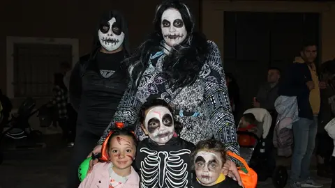 Pasacalles del Terror y Ruta del Miedo en la Noche de Halloween de Cigales (12/15) | Valladolid Plural