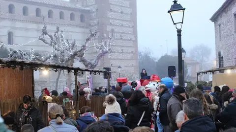 Inauguración del Mercado y concierto navideño en Mojados (12/12) | Valladolid Plural