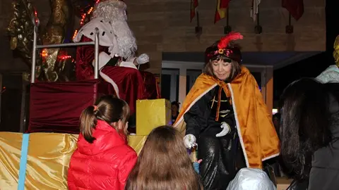 Cabalgata de Reyes Magos de Santovenia de Pisuerga (04/15) | Valladolid Plural
