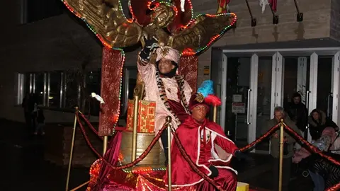Cabalgata de Reyes Magos de Santovenia de Pisuerga (06/15) | Valladolid Plural