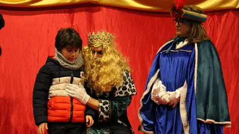 Cabalgata de Reyes Magos de Santovenia de Pisuerga (09/15) | Valladolid Plural