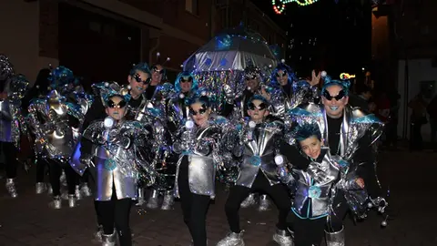 Desfile y concurso de disfraces de Carnaval en Santovenia de Pisuerga (08/17) | Valladolid Plural