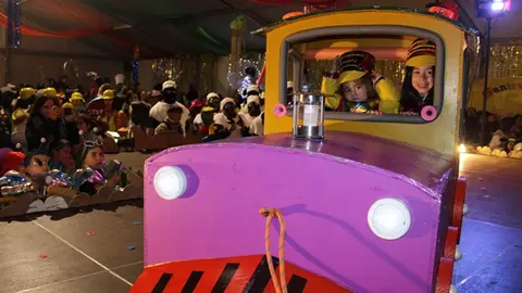 Desfile y concurso de disfraces de Carnaval en Santovenia de Pisuerga (14/17) | Valladolid Plural