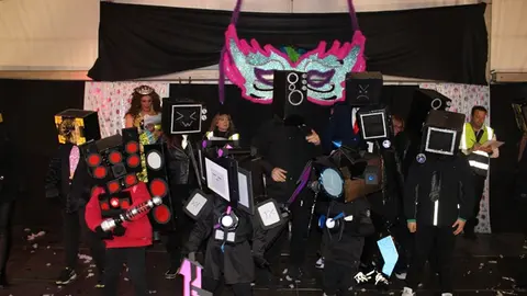 Desfile y concurso de disfraces de Carnaval en Santovenia de Pisuerga (15/17) | Valladolid Plural