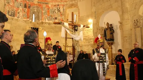 Acto del Descendimiento de la Semana Santa de Fresno el Viejo (05/15) | Valladolid Plural