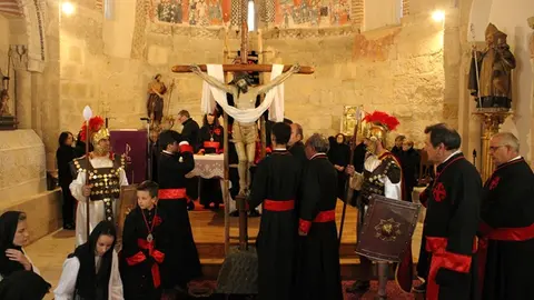 Acto del Descendimiento de la Semana Santa de Fresno el Viejo (07/15) | Valladolid Plural