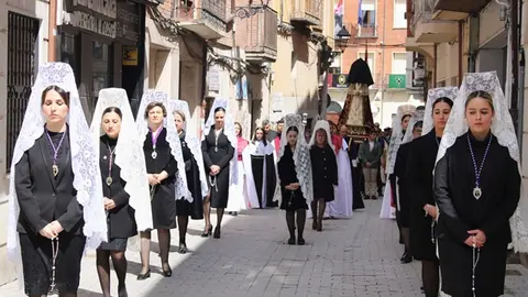 Procesión del Domingo de Resurrección y la Bajada del Ángel de Peñafiel (03/16) | Valladolid Plural