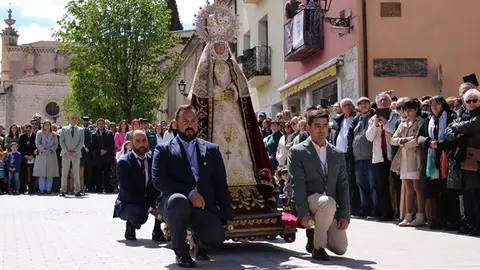 Procesión del Domingo de Resurrección y la Bajada del Ángel de Peñafiel (15/16) | Valladolid Plural