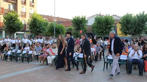 Pasacalles y proclamación de Quinto y Quinta de Honor de las Fiestas de La Cistérniga 2025 (08/14)