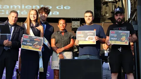 Pasacalles y proclamación de Quinto y Quinta de Honor de las Fiestas de La Cistérniga 2025 (13/14)