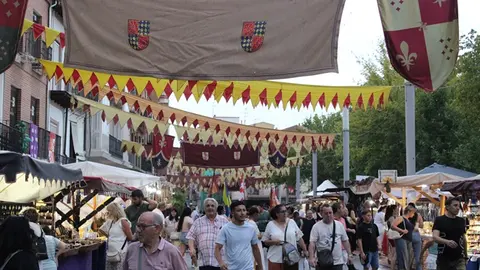 Desfile inaugural de la Semana Renacentista de Medina (05/16) | Valladolid Plural