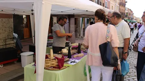 Inauguración del Mercado del Queso de Villalón 2025 (02/12) | Valladolid Plural
