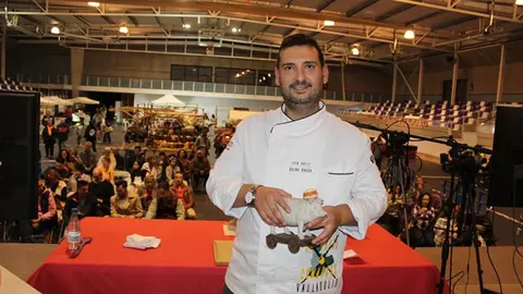 Demostración y degustación popular de la Fiesta de la Salchicha de Zaratán 2025 (02/12)