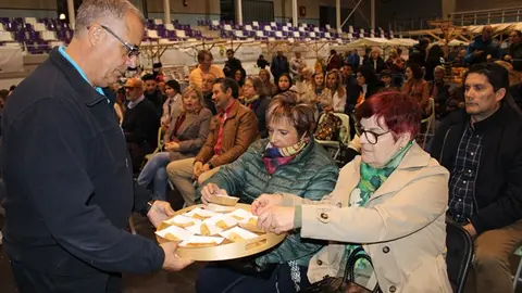 Demostración y degustación popular de la Fiesta de la Salchicha de Zaratán 2025 (04/12)