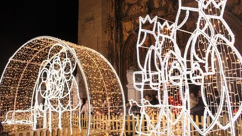 Encendido de las luces de Navidad de Valladolid 2025 (03/13) | Valladolid Plural