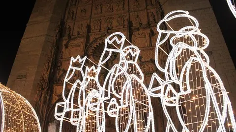 Encendido de las luces de Navidad de Valladolid 2025 (04/13) | Valladolid Plural
