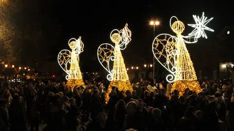 Encendido de las luces de Navidad de Valladolid 2025 (05/13) | Valladolid Plural