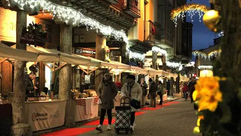 Mercados, visita a los mayores y belenes en la Navidad de Medina de Rioseco 2025 | Valladolid Plural