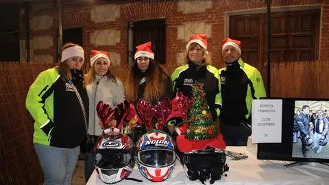 Llegada motera de Papá Noel en la Navidad de Mojados 2025 | Valladolid Plural