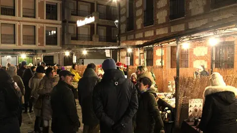 Llegada motera de Papá Noel en la Navidad de Mojados 2025 | Valladolid Plural