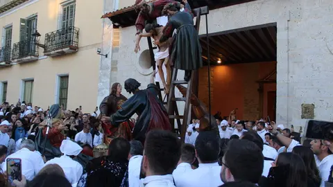 Salida de los Pasos Grandes y procesion del Viernes Santo Semana Santa Medina de Rioseco 2026 (4)
