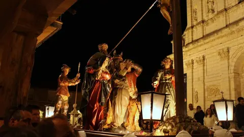 Salida de los Pasos Grandes y procesion del Viernes Santo Semana Santa Medina de Rioseco 2026 (15)