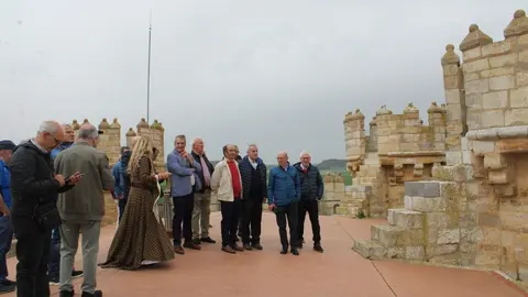 Celebración del Festival Medieval y visita al Castillo de Fuensaldaña 2026 | Valladolid Plural