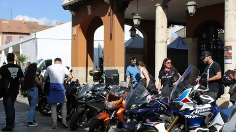 Concentración Motera Los Pichones y Super Enduro Urbano en Villalón de Campos 2026 | Valladolid Plural