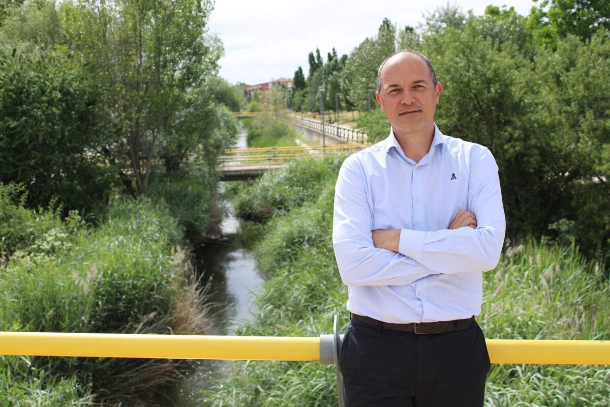Alejandro Garcia Pellitero concejal Medio Ambiente proyecto renaturalizacion rio Esgueva Valladolid (1)