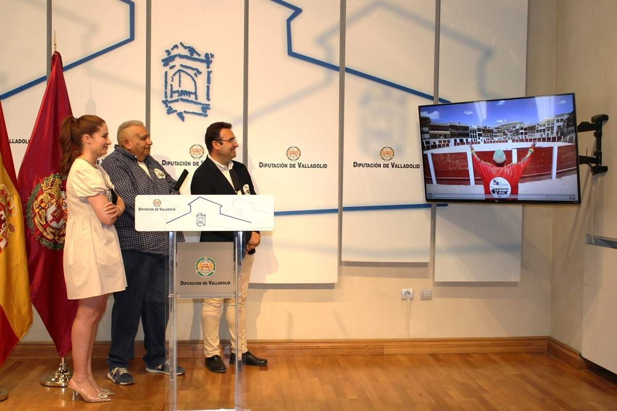 Presentacion de la campana turistica EsPenafiel el pueblo del verano King Africa (2)