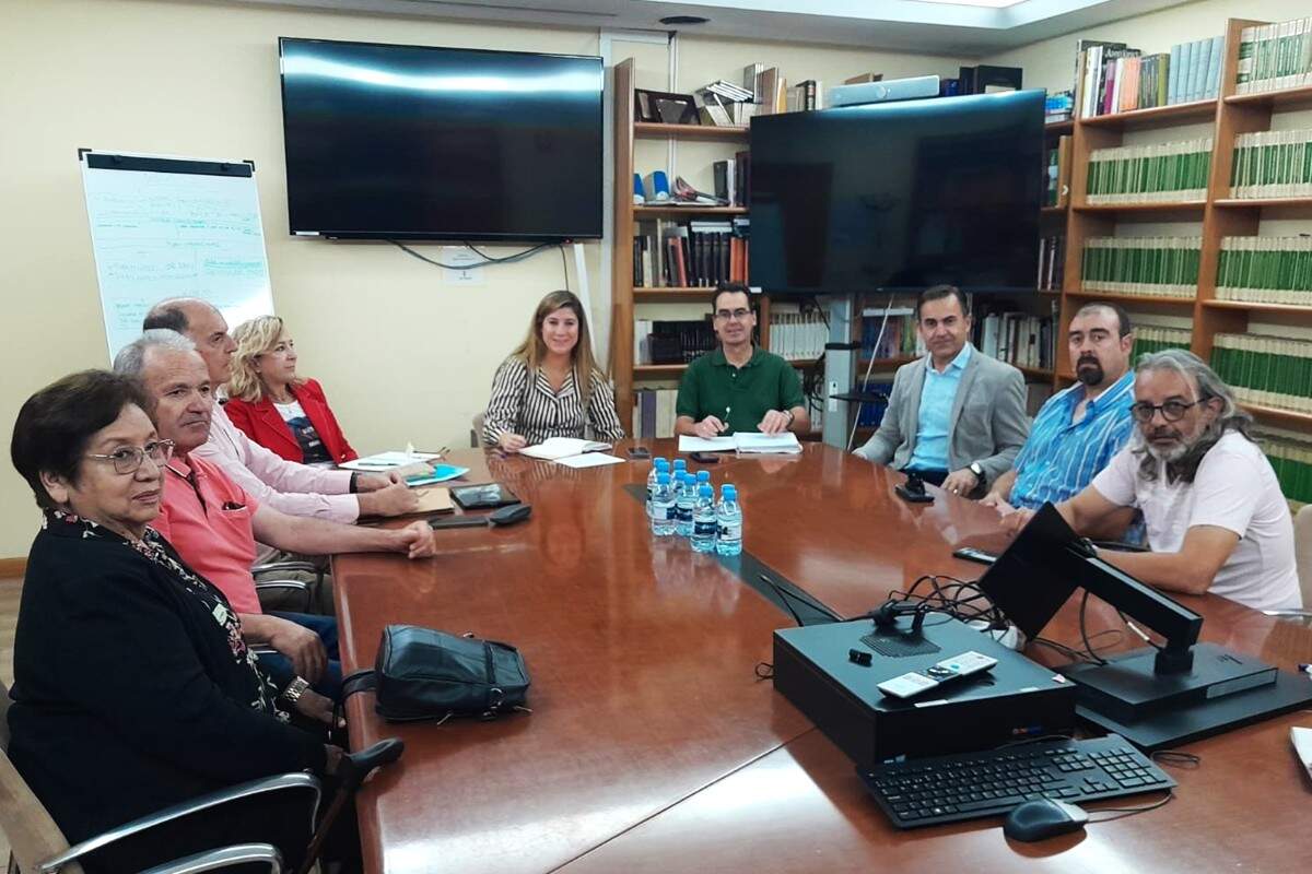 La Junta analiza con los alcaldes del Valle del Cuco las modificaciones del tráfico provocadas por la apertura parcial de la A-11