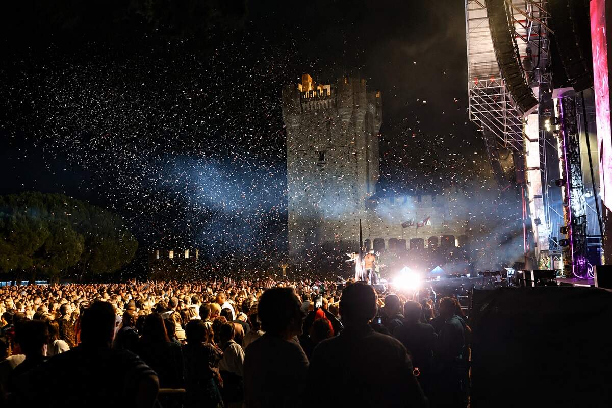 Un castillo, dos noches y dos grandes conciertos: Siloé y Mónica Naranjo llegan a Medina del Campo